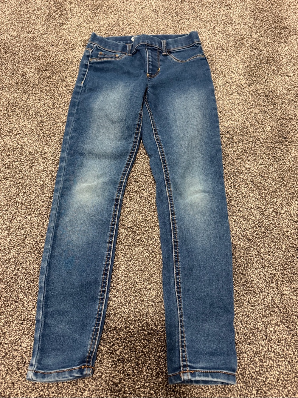Size Medium 7/8 Wonder Nation Dark Wash Skinny Jegging